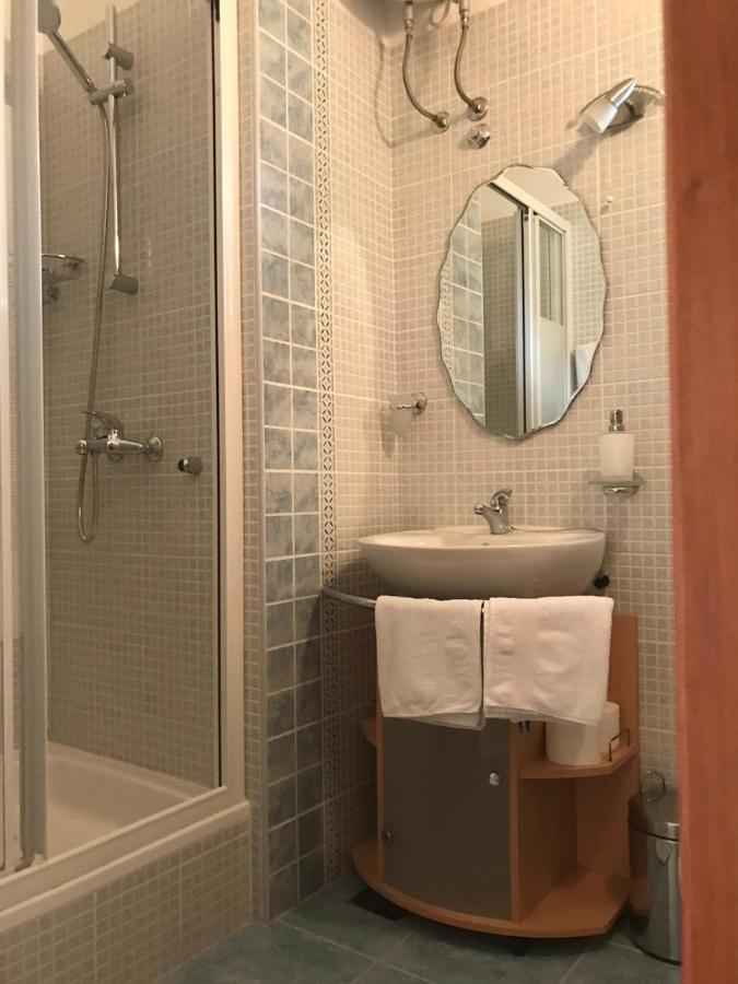 Apartmani Katarina Bol Eksteriør bilde