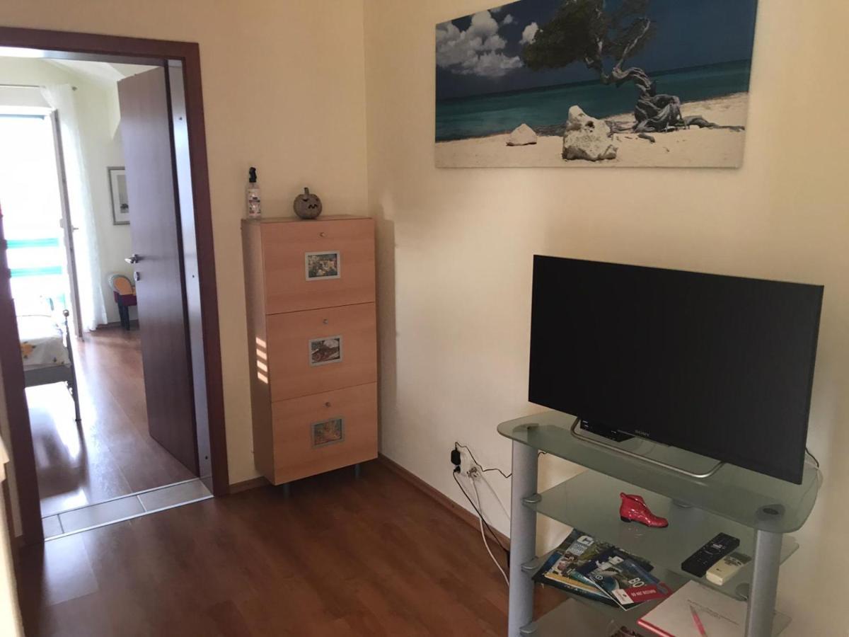 Apartmani Katarina Bol Eksteriør bilde
