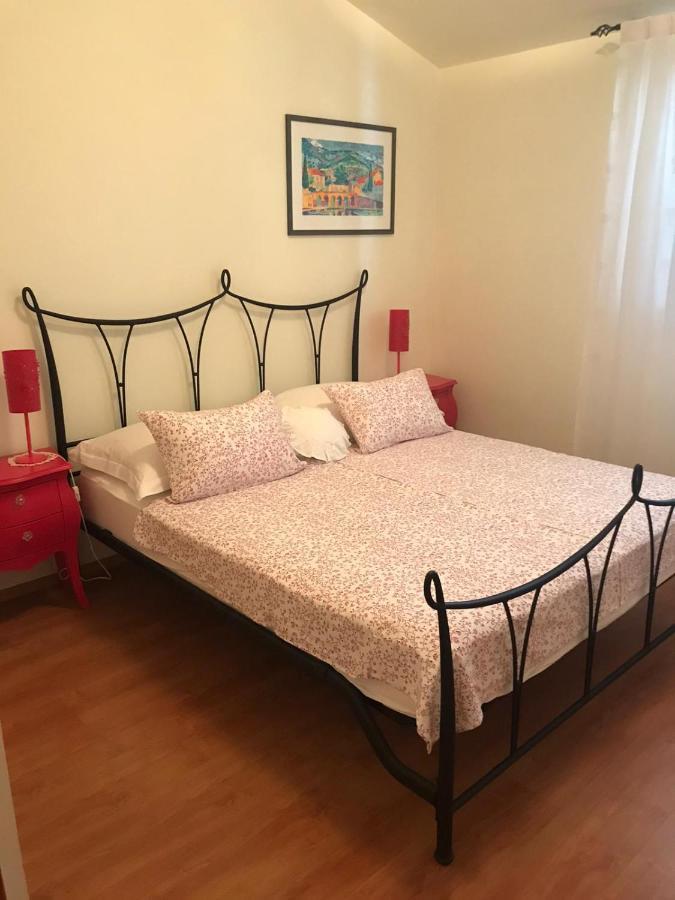 Apartmani Katarina Bol Eksteriør bilde